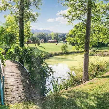 3 Bedroom Lovely In Sainte Croix-volvestre 펜션 *